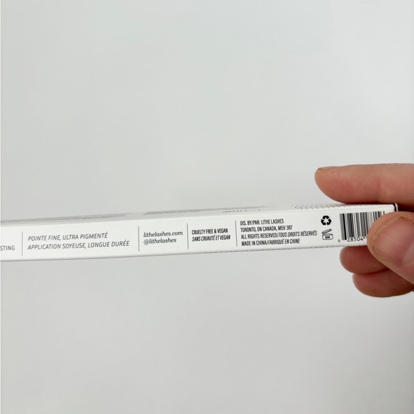 NWT Lithe High Definition Gel Eye Liner with Angled Brush - Picture 10 of 17